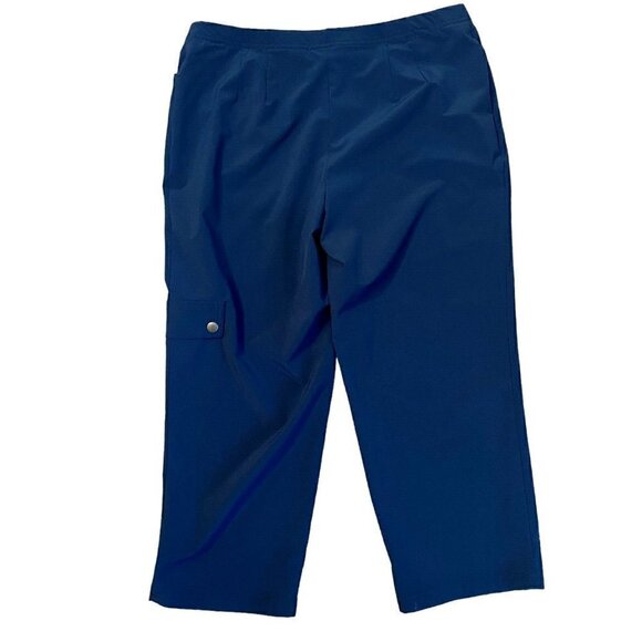 Chico's Size 0 (Small) Weekends Crop Pants Blue Pockets Lightweight Airy Comfort - Picture 3 of 6